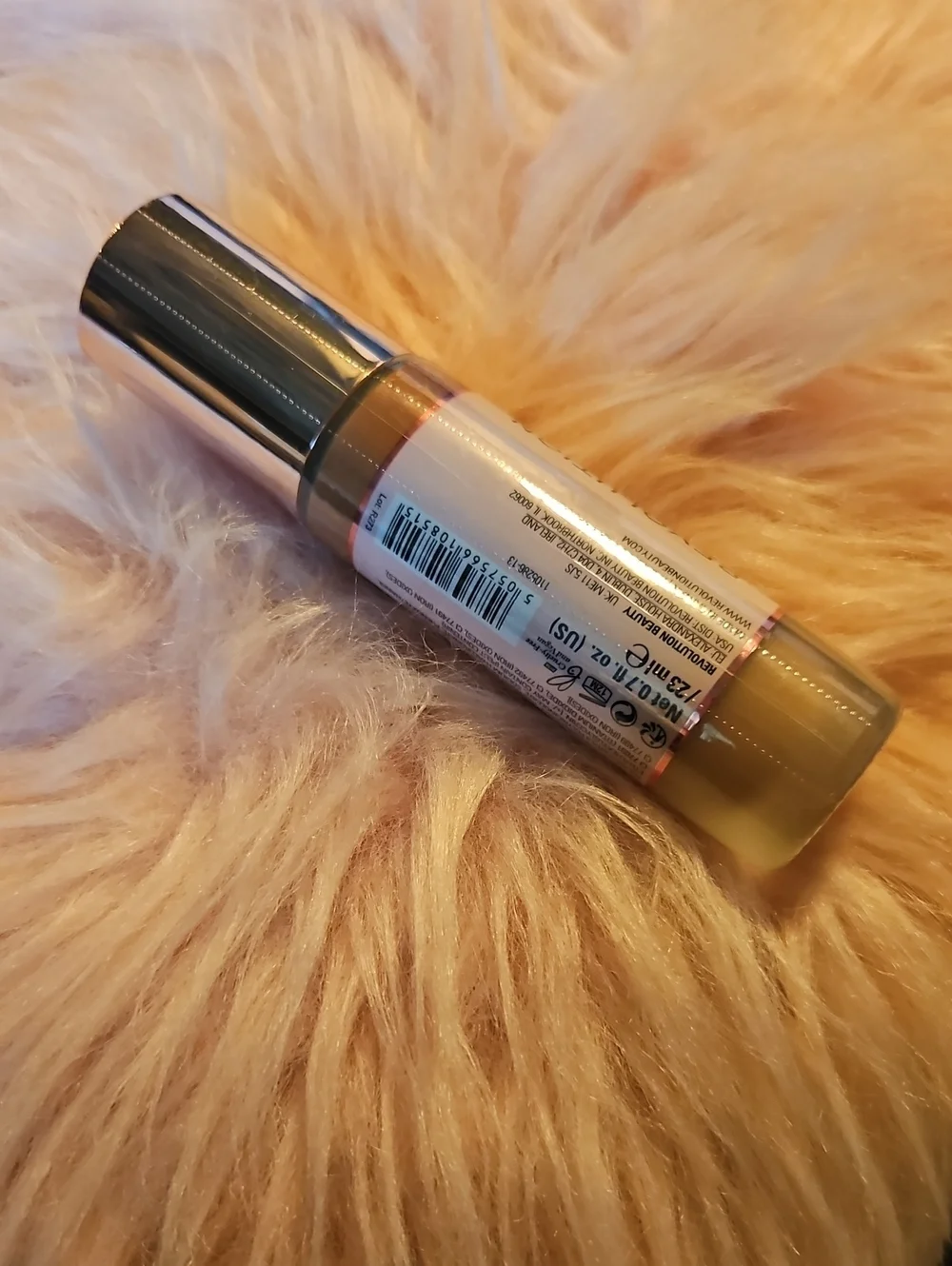 🆕️SEALED Makeup Revolution Conceal & Hydrate Radiance Foundation F11